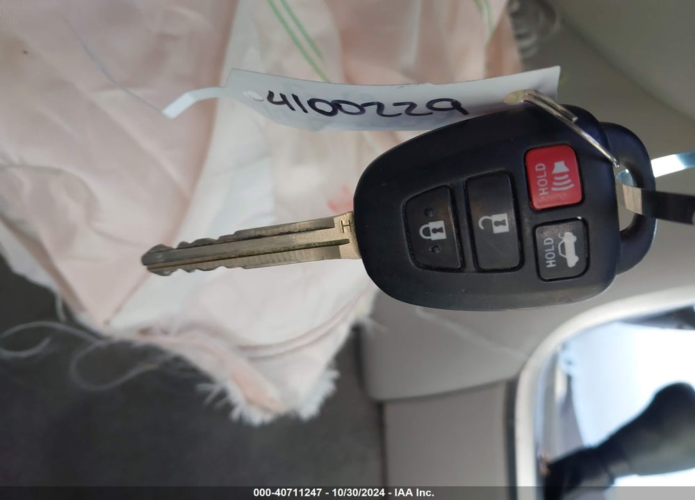 2016 TOYOTA CAMRY LE VIN: 4T4BF1FK4GR578080