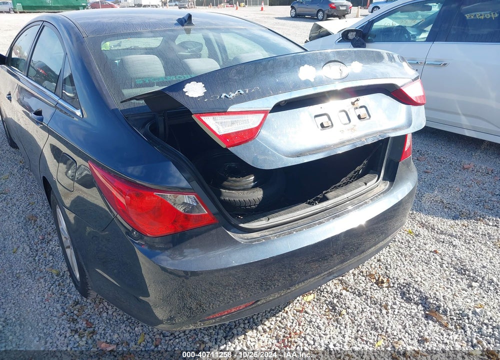 2011 HYUNDAI SONATA GLS VIN: 5NPEB4AC0BH208210