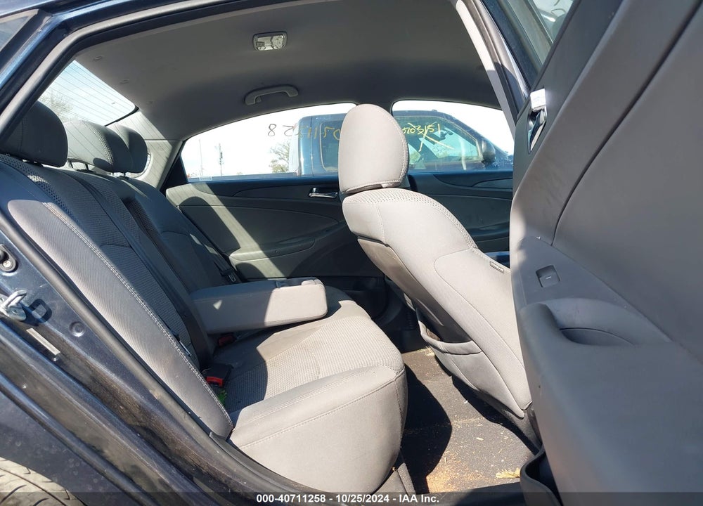 2011 HYUNDAI SONATA GLS VIN: 5NPEB4AC0BH208210