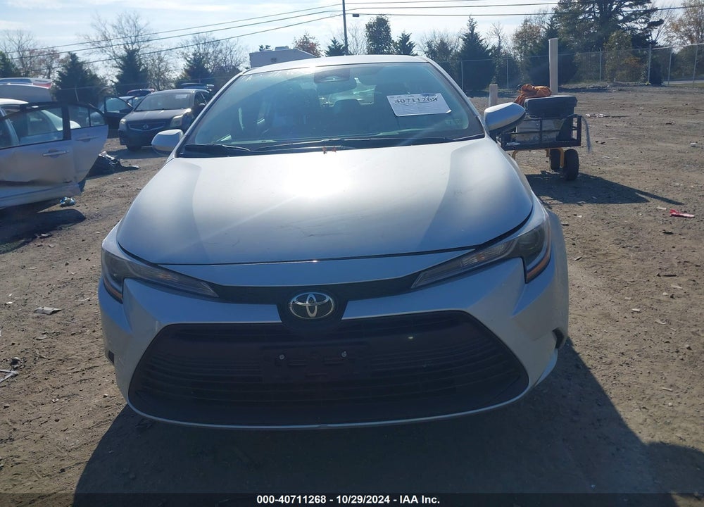 2024 TOYOTA COROLLA LE VIN: 5YFB4MDE3RP194648