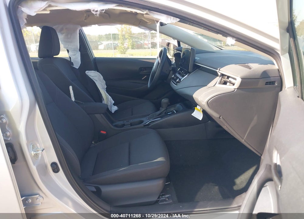 2024 TOYOTA COROLLA LE VIN: 5YFB4MDE3RP194648