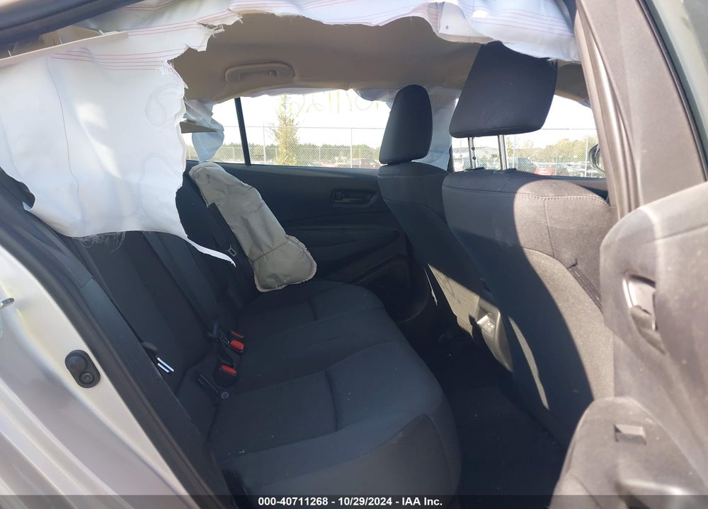 2024 TOYOTA COROLLA LE VIN: 5YFB4MDE3RP194648