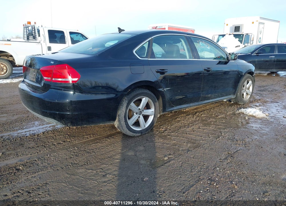 2013 VOLKSWAGEN PASSAT VIN: 1VWBP7A34DC012921