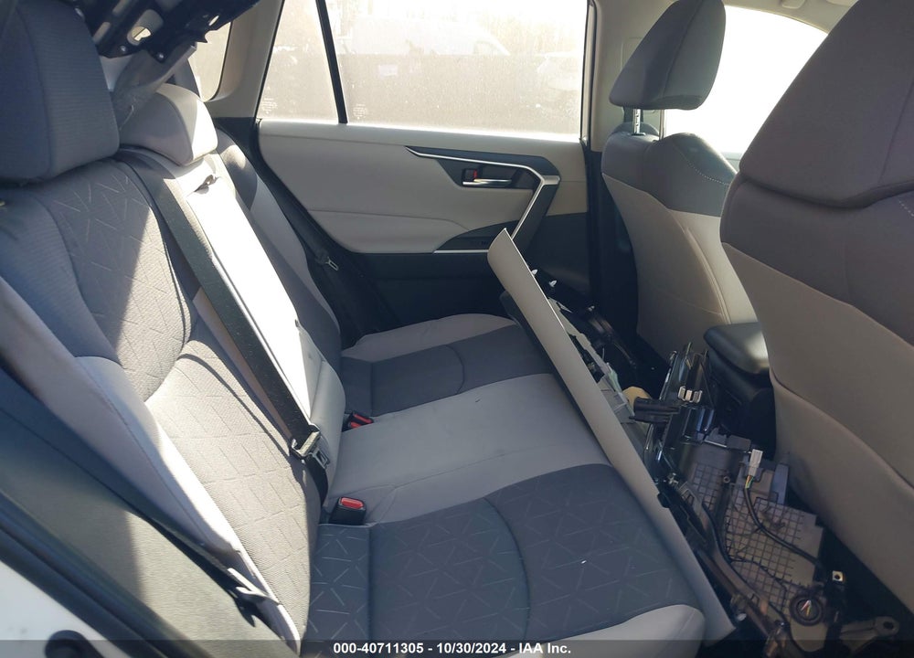 2023 TOYOTA RAV4 HYBRID XLE VIN: JTMRWRFV7PD193327