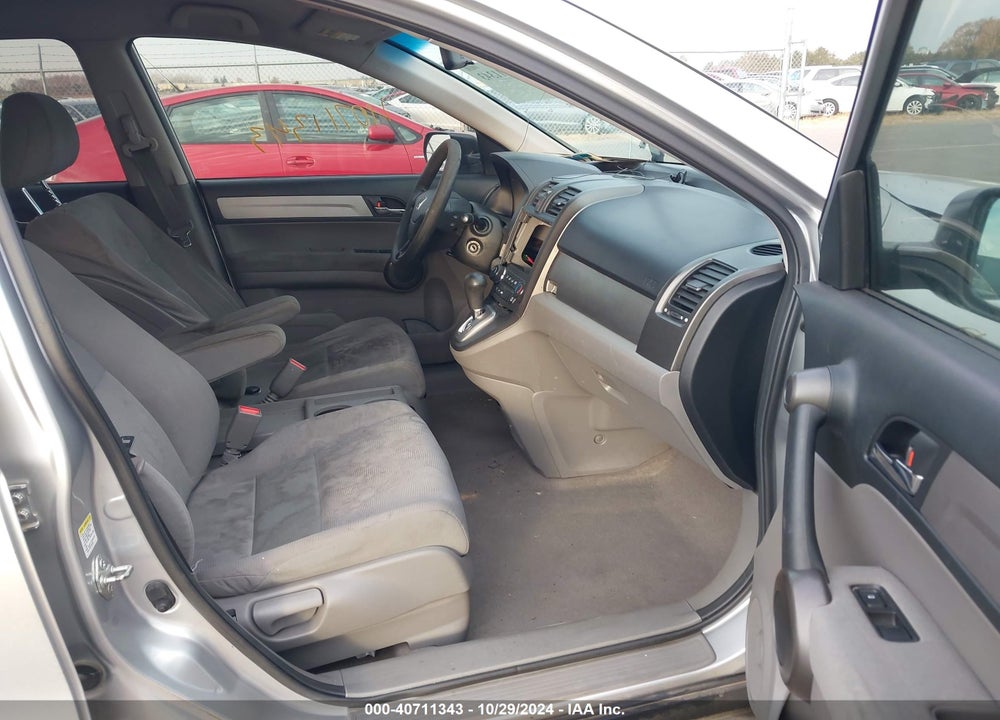 2010 HONDA CR-V LX VIN: JHLRE3H32AC001890