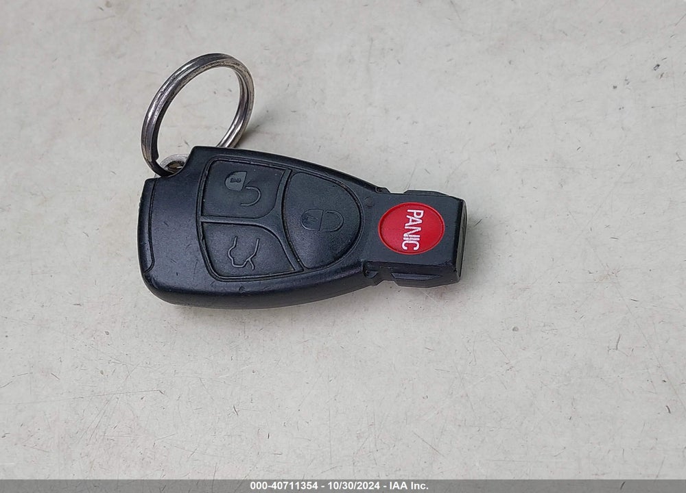 2003 MERCEDES-BENZ CLK 320 VIN: WDBLK65G93T142509