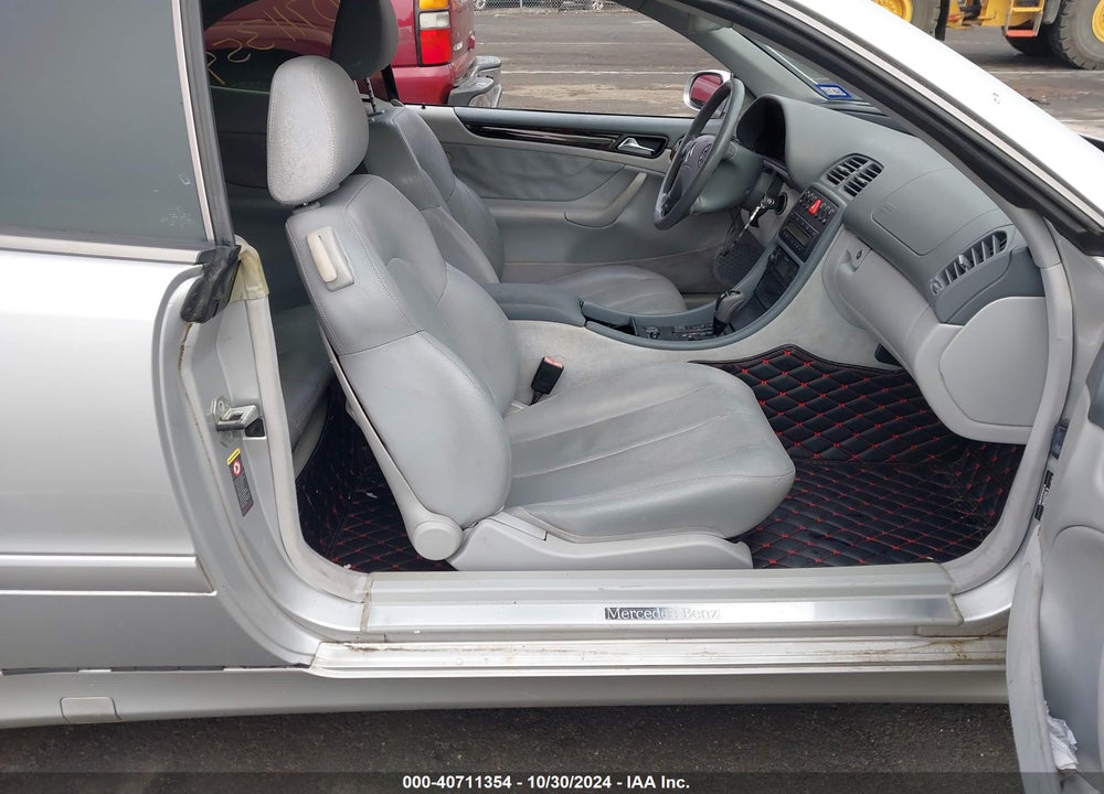 2003 MERCEDES-BENZ CLK 320 VIN: WDBLK65G93T142509