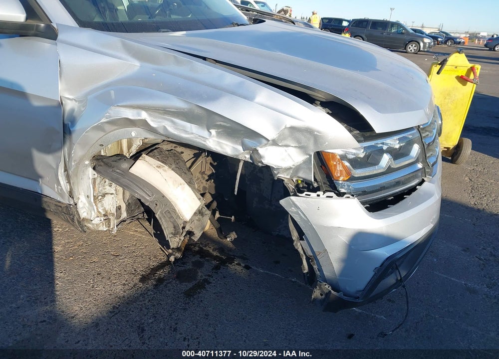 2018 VOLKSWAGEN ATLAS 3.6L V6 SE VIN: 1V2KR2CA6JC571814