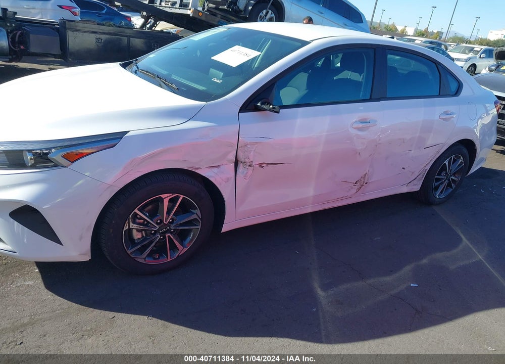 2024 KIA FORTE LXS VIN: 3KPF24AD5RE820852
