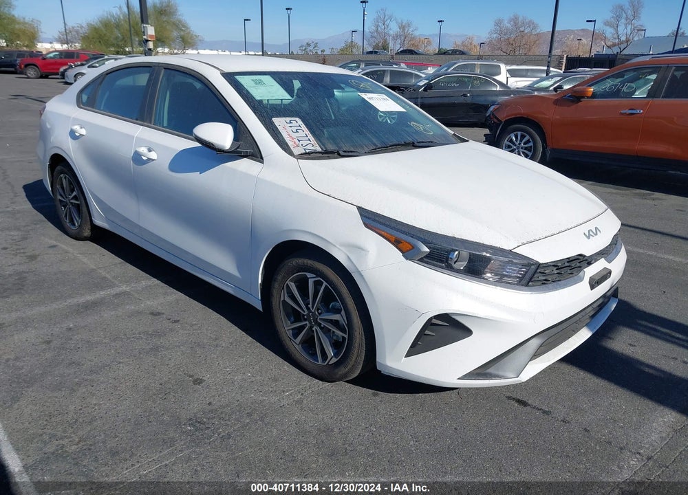 2024 KIA FORTE LXS VIN: 3KPF24AD5RE820852