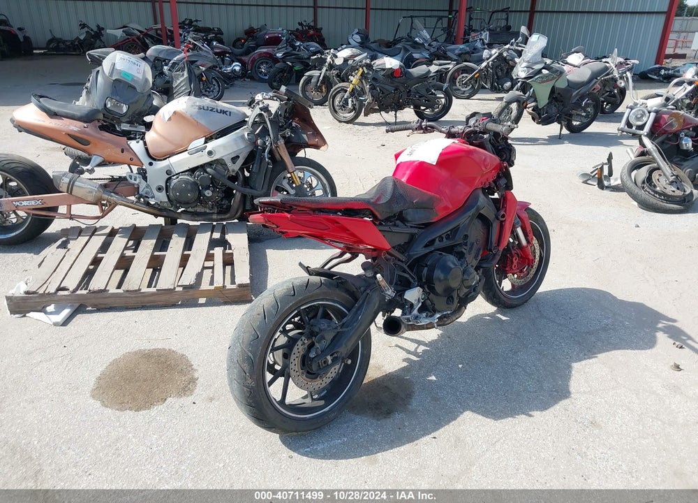 2017 YAMAHA FZ09 VIN: JYARN53E4HA000503