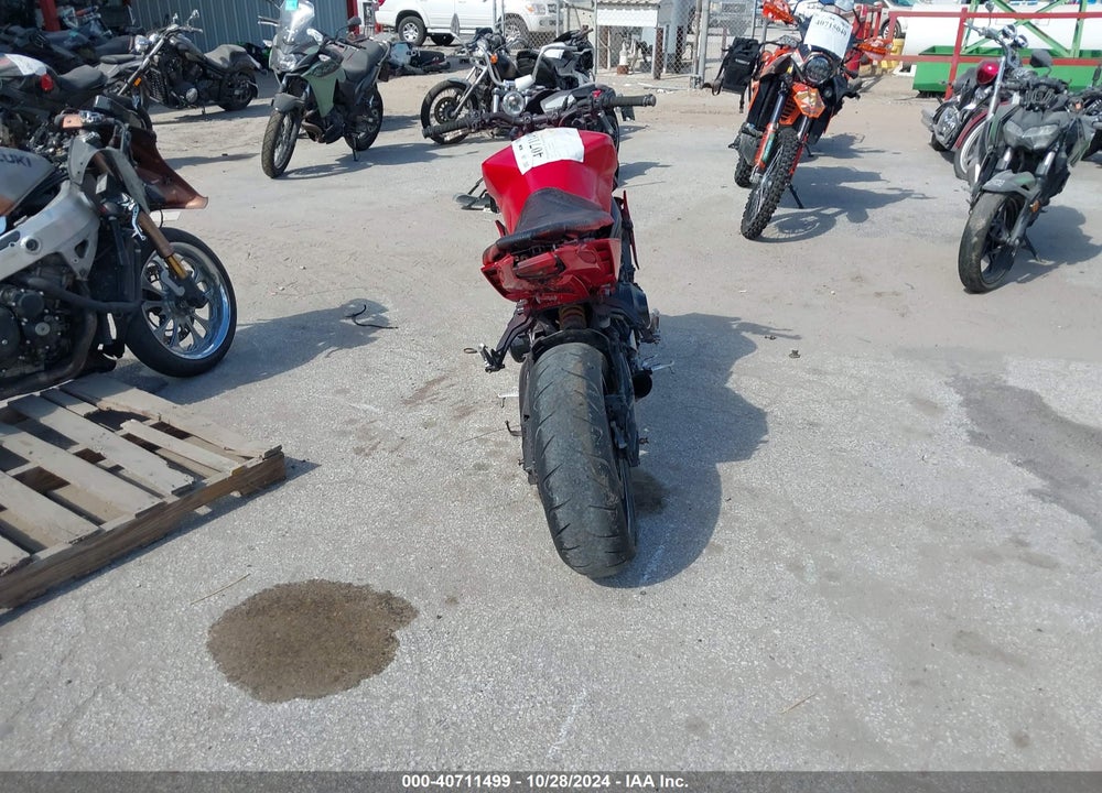 2017 YAMAHA FZ09 VIN: JYARN53E4HA000503