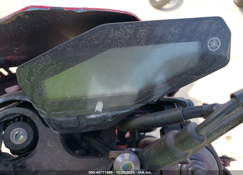 2017 YAMAHA FZ09 VIN: JYARN53E4HA000503