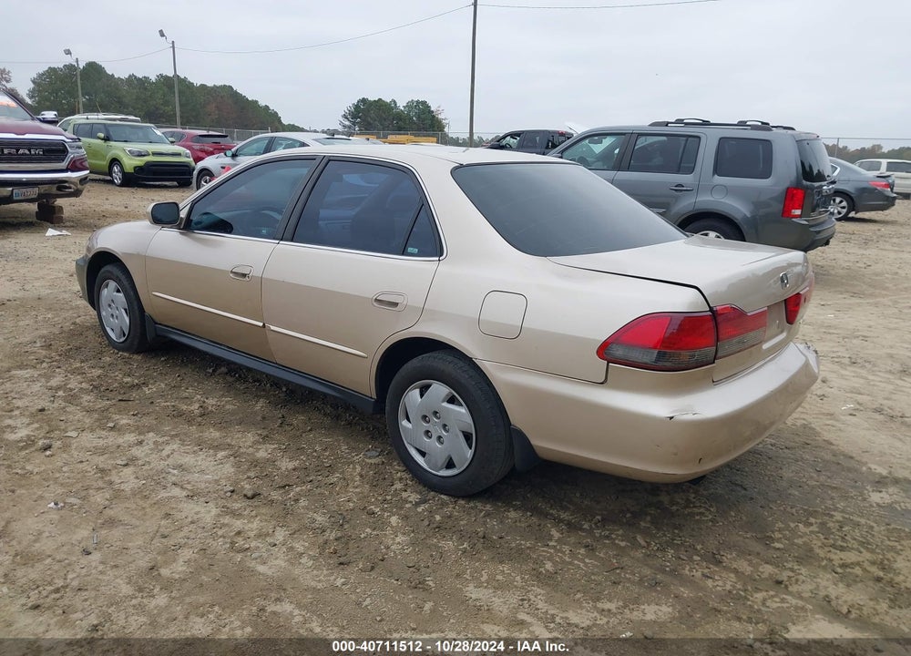 2001 HONDA ACCORD 3.0 LX VIN: 1HGCG16451A031931