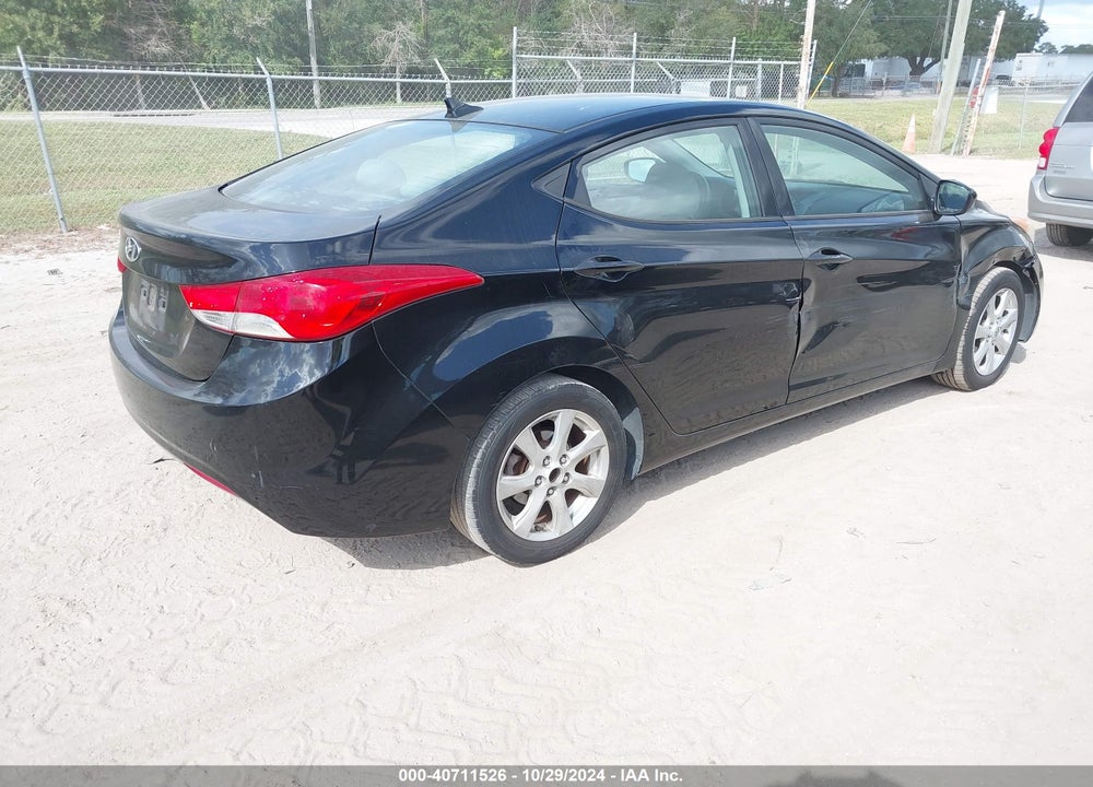 2013 HYUNDAI ELANTRA GLS VIN: KMHDH4AE4DU646633