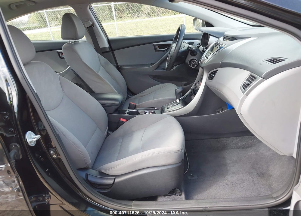2013 HYUNDAI ELANTRA GLS VIN: KMHDH4AE4DU646633