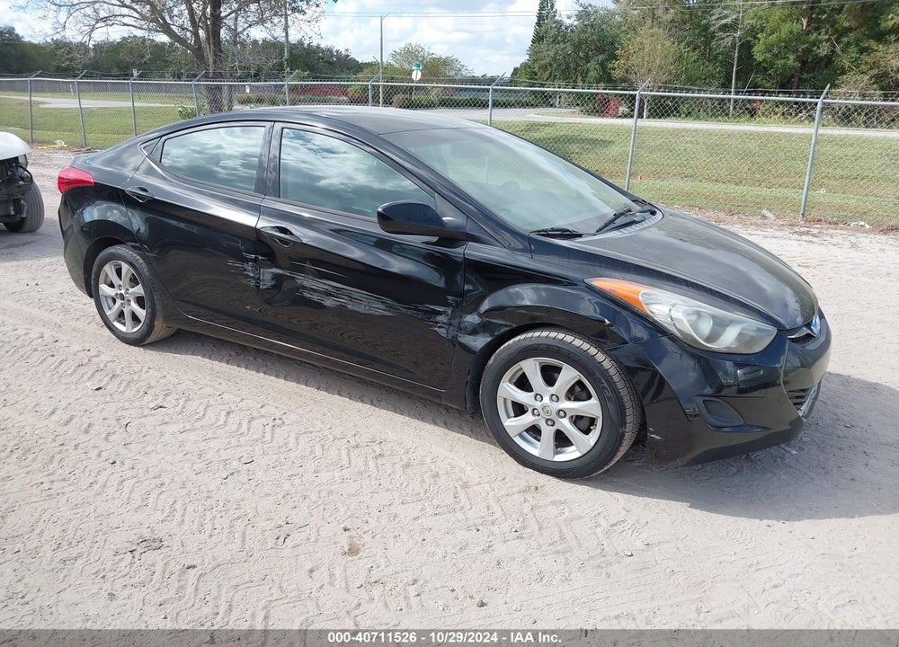 2013 HYUNDAI ELANTRA GLS VIN: KMHDH4AE4DU646633