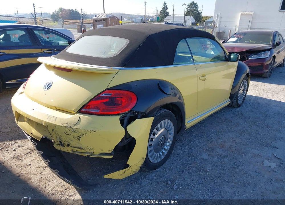 2015 VOLKSWAGEN BEETLE 1.8T VIN: 3VW517AT9FM821203