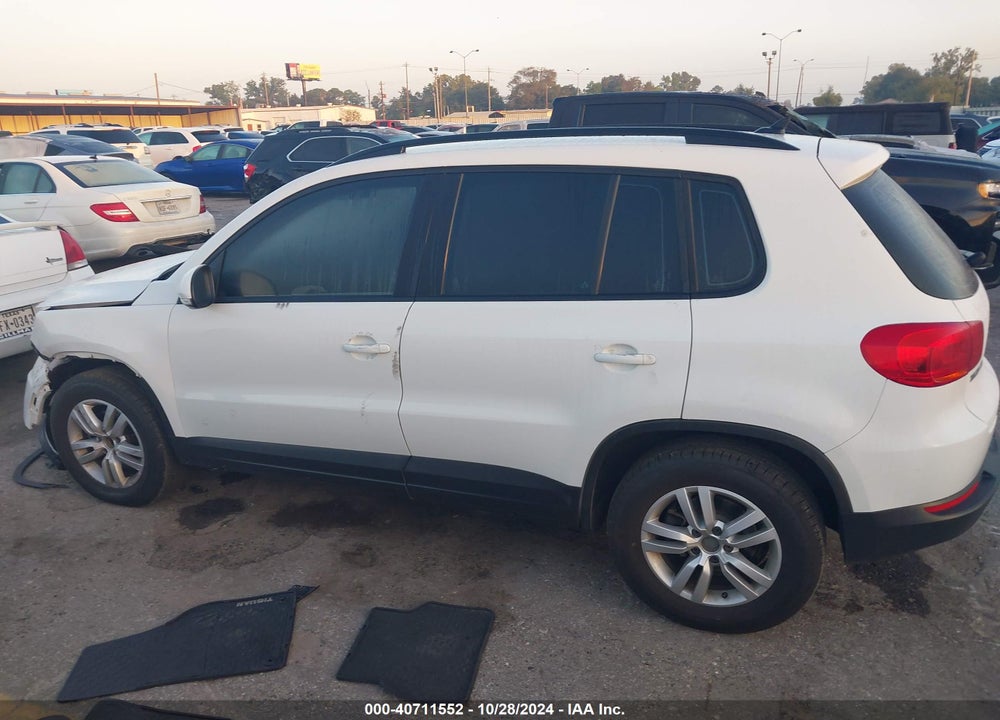 2017 VOLKSWAGEN TIGUAN 2.0T/2.0T S VIN: WVGAV7AX8HK041756