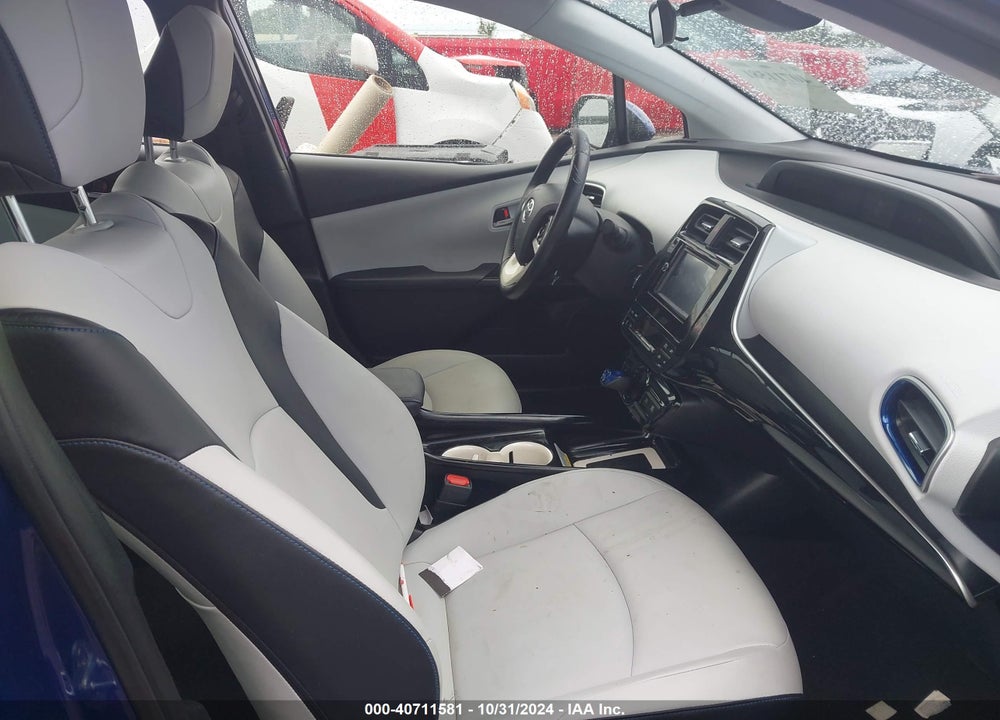 2016 TOYOTA PRIUS THREE TOURING VIN: JTDKARFU2G3515014