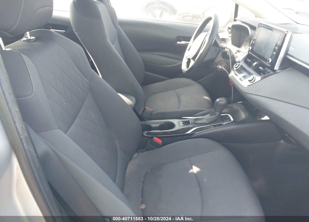 2020 TOYOTA COROLLA LE VIN: JTDEPRAE8LJ029809