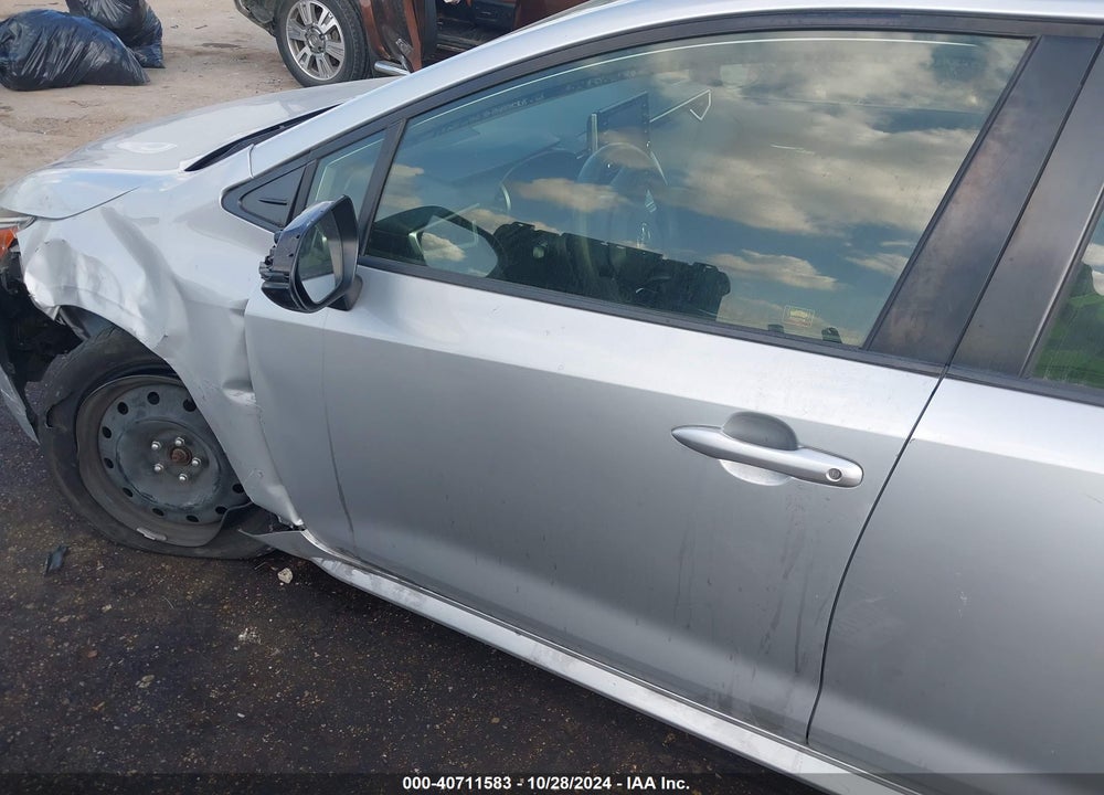 2020 TOYOTA COROLLA LE VIN: JTDEPRAE8LJ029809