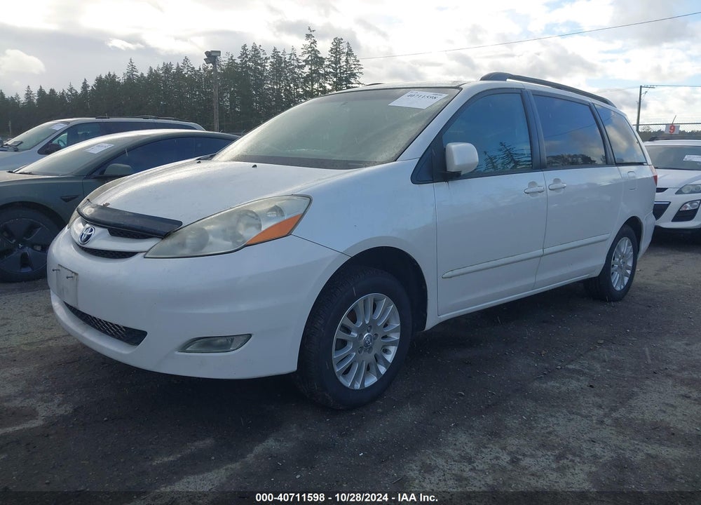 2007 TOYOTA SIENNA XLE VIN: 5TDBK22CX7S000326