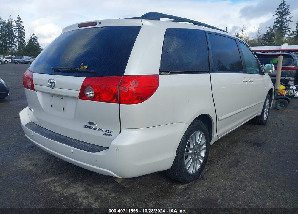 2007 TOYOTA SIENNA XLE VIN: 5TDBK22CX7S000326