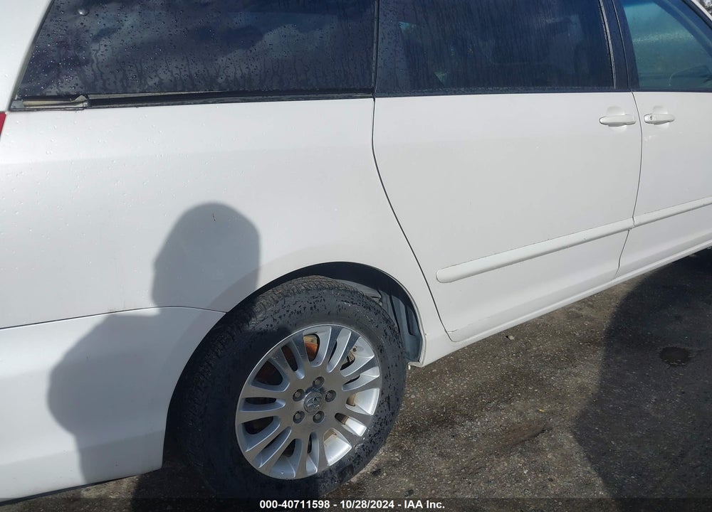 2007 TOYOTA SIENNA XLE VIN: 5TDBK22CX7S000326