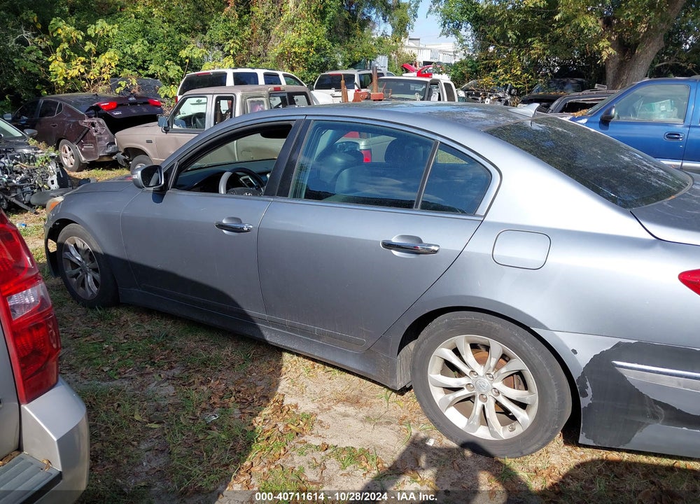 2013 HYUNDAI GENESIS 3.8 VIN: KMHGC4DD2DU256497