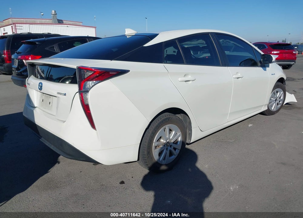 2018 TOYOTA PRIUS ONE VIN: JTDKBRFUXJ3604947