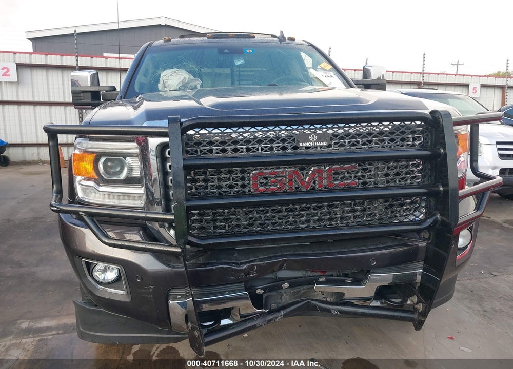 2015 GMC SIERRA 3500HD DENALI VIN: 1GT424E88FF640688