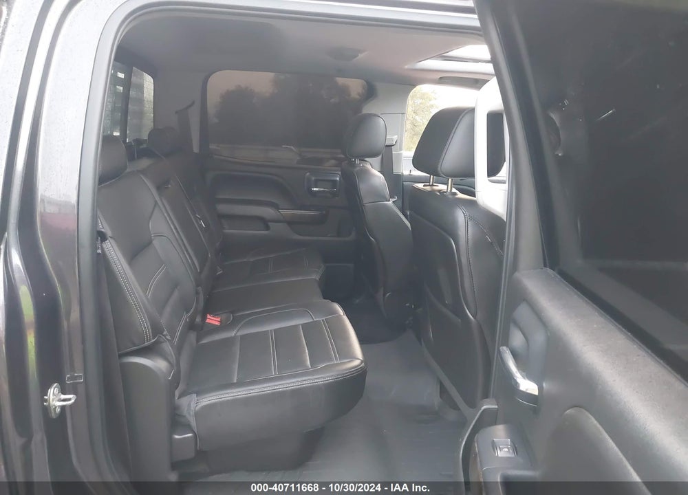 2015 GMC SIERRA 3500HD DENALI VIN: 1GT424E88FF640688