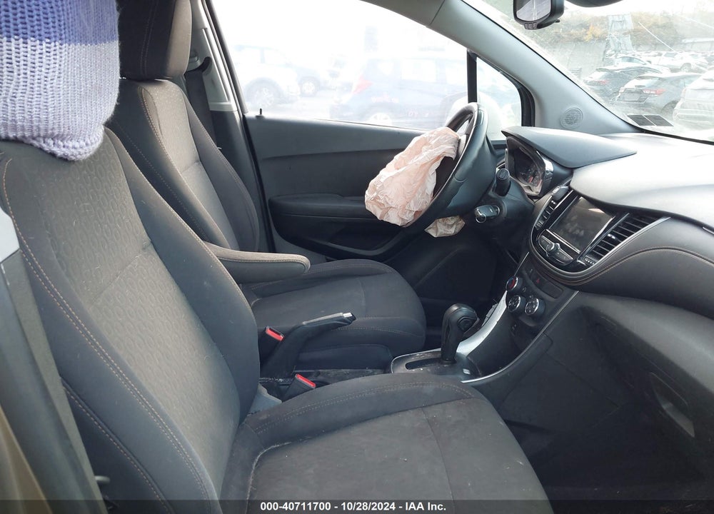 2018 CHEVROLET TRAX LS VIN: 3GNCJKSB6JL295119