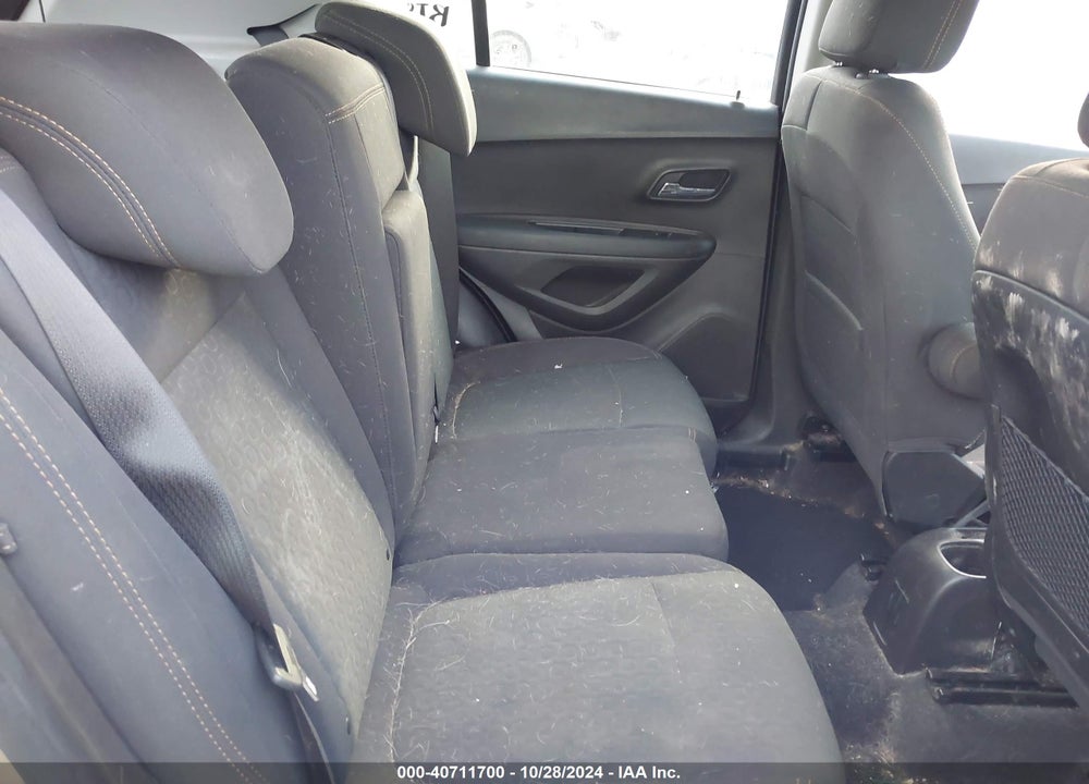 2018 CHEVROLET TRAX LS VIN: 3GNCJKSB6JL295119