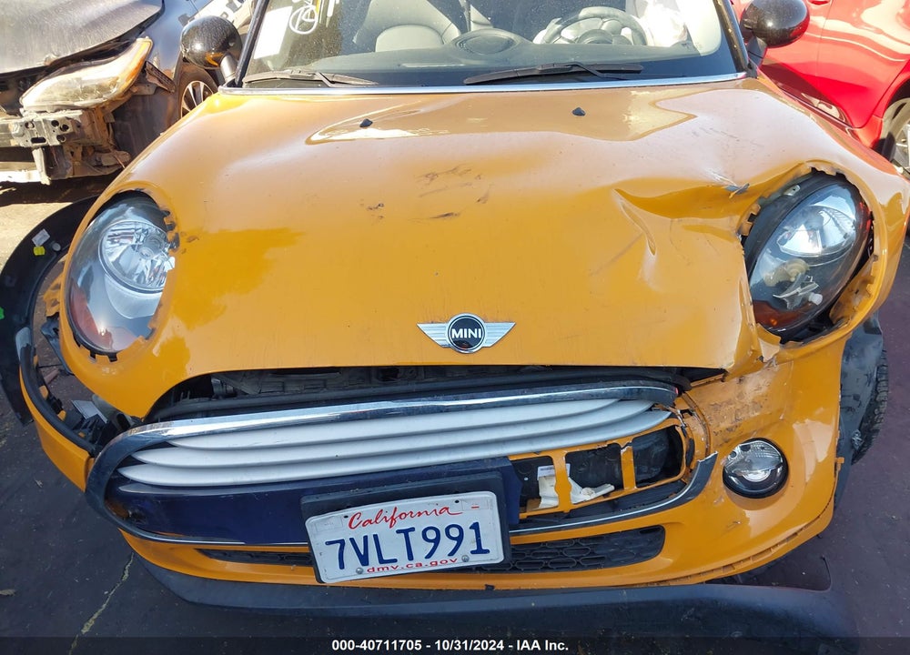 2015 MINI HARDTOP COOPER VIN: WMWXS5C58FT829142