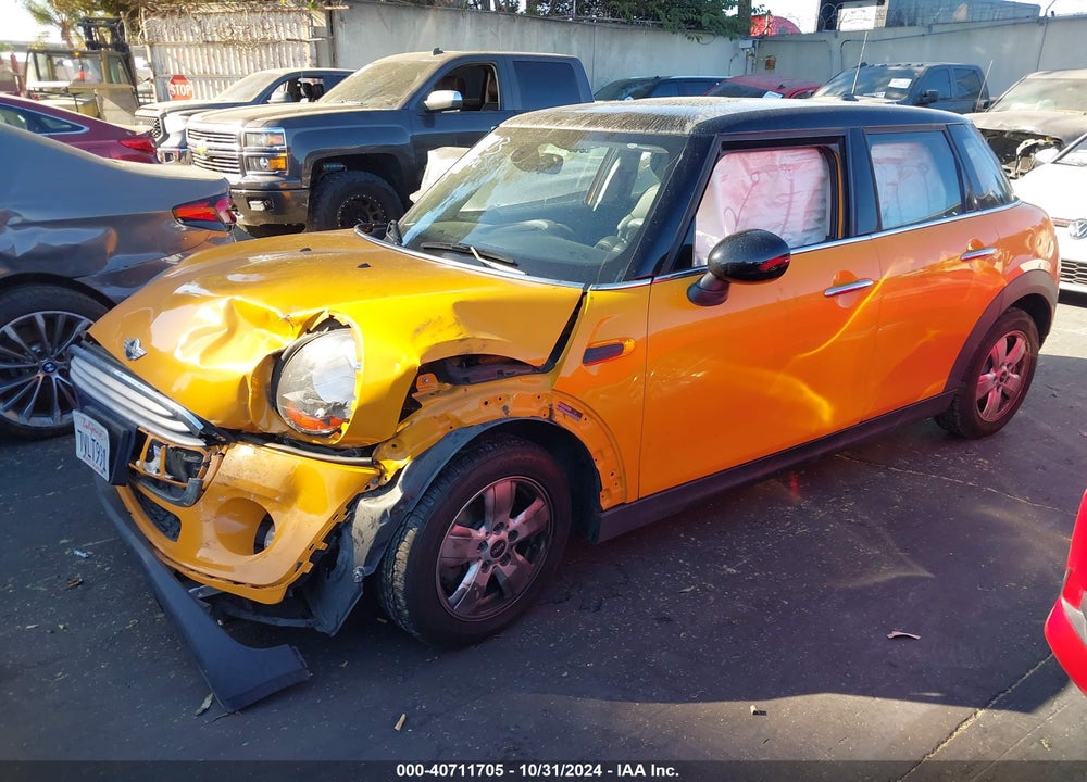 2015 MINI HARDTOP COOPER VIN: WMWXS5C58FT829142