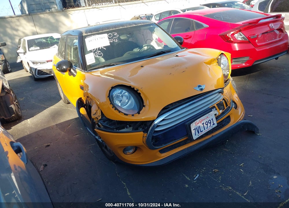 2015 MINI HARDTOP COOPER VIN: WMWXS5C58FT829142