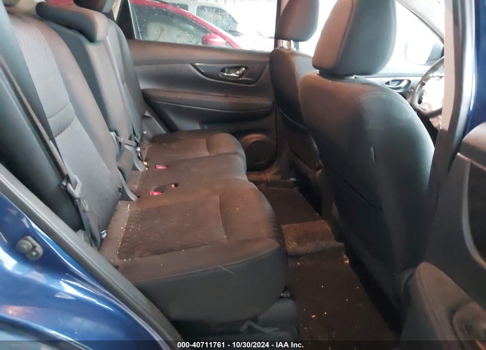 2018 NISSAN ROGUE SV VIN: KNMAT2MV8JP567708