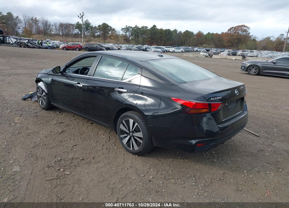 2022 NISSAN ALTIMA SV FWD VIN: 1N4BL4DV5NN386945