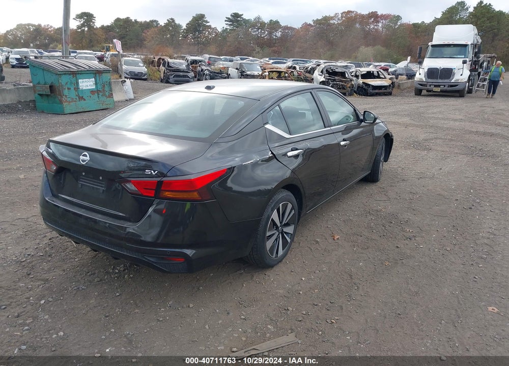 2022 NISSAN ALTIMA SV FWD VIN: 1N4BL4DV5NN386945
