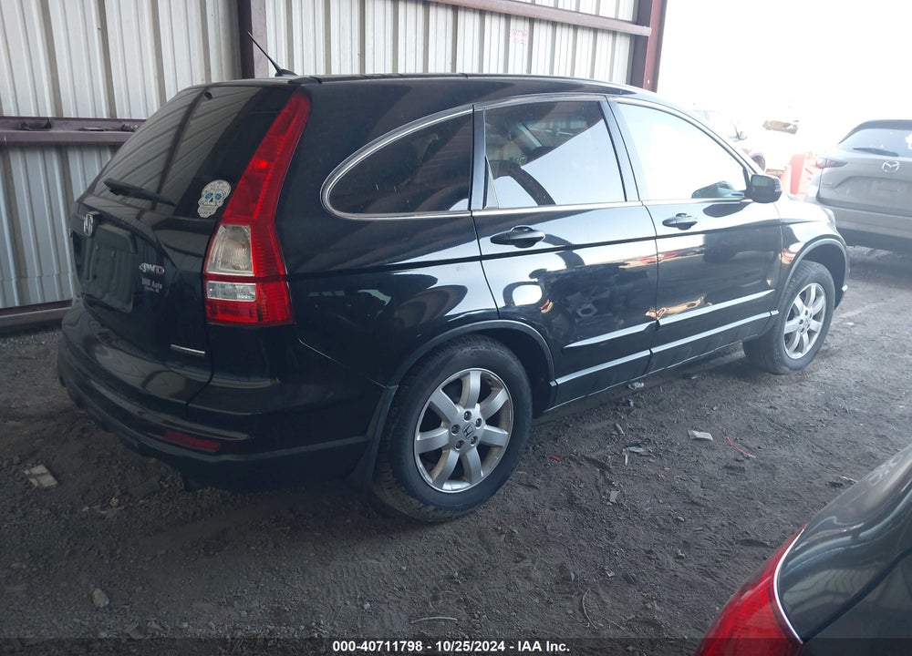 2011 HONDA CR-V SE VIN: 5J6RE4H47BL115150