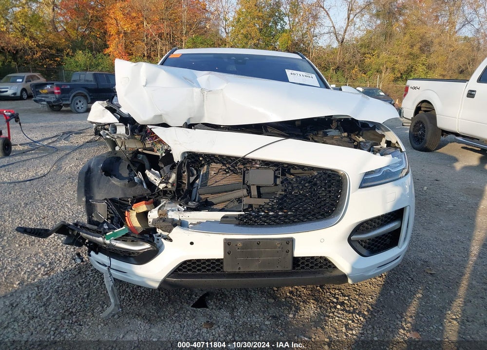2017 JAGUAR F-PACE 35T R-SPORT VIN: SADCL2BV0HA064073