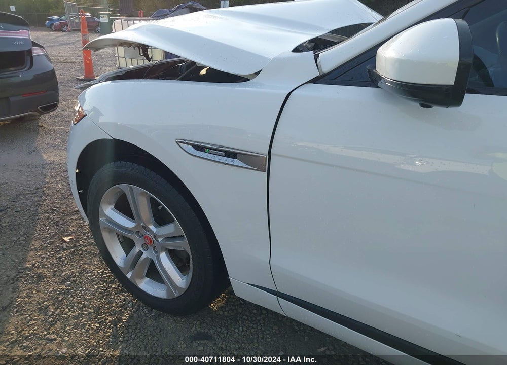 2017 JAGUAR F-PACE 35T R-SPORT VIN: SADCL2BV0HA064073
