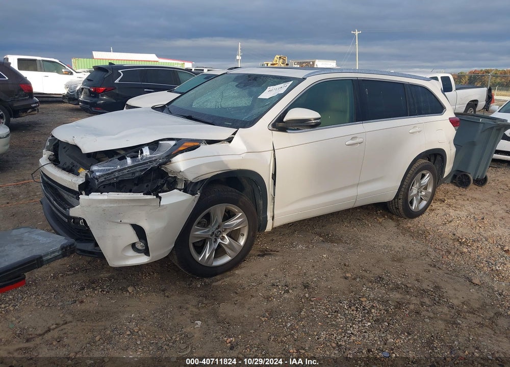 2019 TOYOTA HIGHLANDER LIMITED VIN: 5TDYZRFH0KS305797