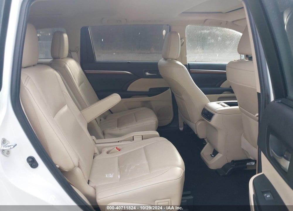 2019 TOYOTA HIGHLANDER LIMITED VIN: 5TDYZRFH0KS305797