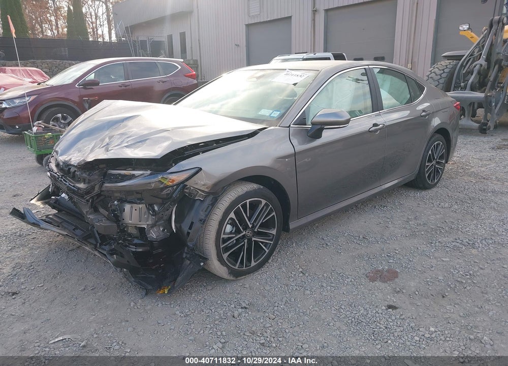 2025 TOYOTA CAMRY XLE VIN: 4T1DBADKXSU503491