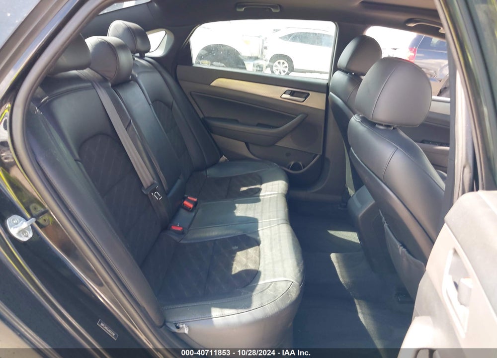 2018 HYUNDAI SONATA SPORT VIN: 5NPE34AF6JH642198
