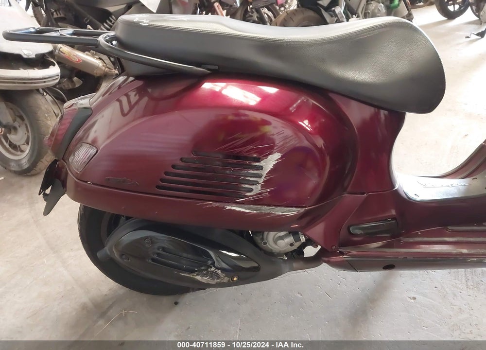 2022 VESPA GTS 300 SUPER VIN: ZAPMA39M2N5101085