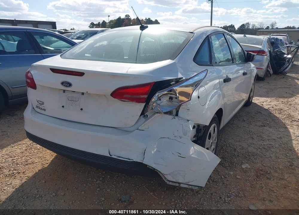 2017 FORD FOCUS S VIN: 1FADP3E26HL256314